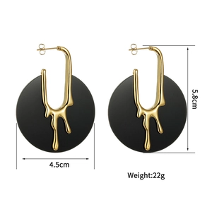 Détails des dimensions et poids des boucles d'oreilles créoles or et noir