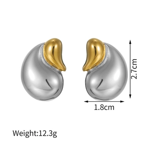 Detail view of teardrop earrings with dimensions showing 2.7cm height and 1.8cm width