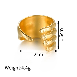 Detailed size specifications of the gold palm open ring showing 1.5cm height and 2cm diameter