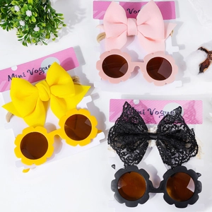 Ensemble bandeau à nœud pour bébé et lunettes de soleil fleurs en rose, jaune et noir