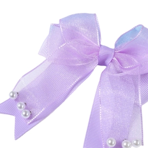 Elegante pinza de pelo de encaje morado con doble lazo de tul y perlas colgantes