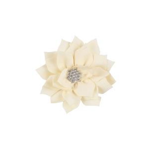 Elegante fermaglio per capelli a fiore in tessuto crema con centro in strass lucidi