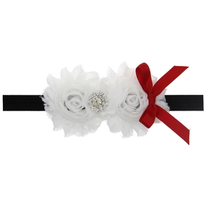 Bandeau de Noël pour bébé avec roses en mousseline blanche, strass et nœud en satin rouge