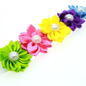 Bandeau à fleurs arc-en-ciel pour filles avec perles et ruban blanc élastique
