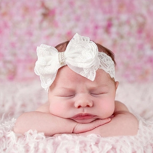 Bandeau Nœud en Dentelle pour Bébé Fille Strass Künstliche Perle Bandeau Élastique Accessoires de Photographie pour Nouveau-Né Mariage