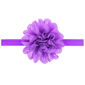 Bandeau bébé avec fleur violette évidée en tissu élastique et design découpé au laser