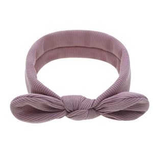Détails du bandeau bébé en maille côtelée violette avec un grand nœud décoratif élégant