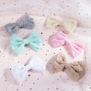Set di 6 mollette per capelli con fiocco in pizzo per bambine in vari colori pastello