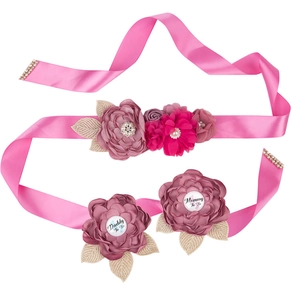 Pink maternity sash set with floral decorations and Mommy to Be and Daddy to Be badges