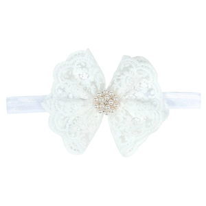 Bandeau bébé en dentelle blanche avec nœud élégant et ornement en perles et strass