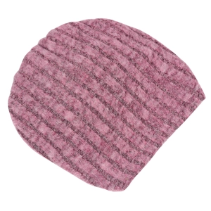 Vue détaillée du bonnet pour nouveau-né prune avec texture côtelée douce