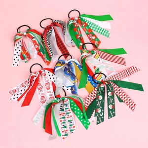 Chouchous de Noël Faits à la Main Motif Père Noël Renne Flocon de Neige Rubans Streamer Supports de Queue de Cheval Élastiques pour Filles Enfants