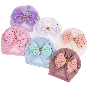 Bonnet Turban pour Nouveau-Né en Maille de Dentelle Respirante Avec Grand Nœud à Pois Dorés pour Bébé Fille