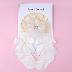 Lace flower bonnet with rhinestone detail and white ribbon bow socks set for baby girls