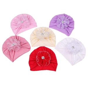 Lot de 6 bonnets turbans pour nouveau-né avec fleurs en résille et strass en couleurs assorties