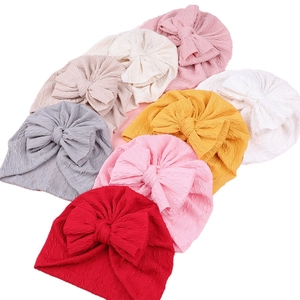 Bonnets turban pour bébé avec grands nœuds en huit couleurs en tricot extensible
