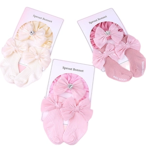 Ensemble bébé en coton avec bandeaux à nœud en strass et chaussettes côtelées assorties
