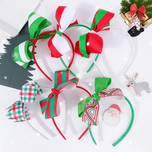 Set di sei cerchietti natalizi con fiocchi festivi in nastro rosso verde e bianco