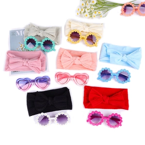 Ensemble Bandeau Cheveux Élastique Nœud Fleur et Lunettes de Soleil Cœur Marguerite pour Bébé Fille Bandeau Jacquard Mignon