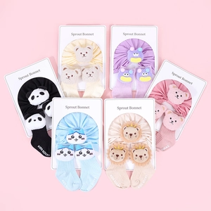 Infant Baby Soft Cotton Knitted Bonnet And Socks Headwear With 3D Cartoon Animal Decoration For Newborn Toddler Girls Boys