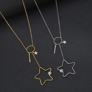 Minimalistische lange Halsketten mit Stern-Quasten in Gold und Silber mit Perlen