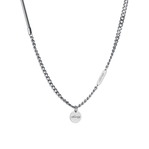 Collier en acier titane argenté avec chaîne épissée et pendentifs rond et rectangulaire