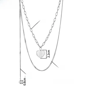 Guide détaillé des dimensions du collier multi-rangs avec pendentif coeur et tailles