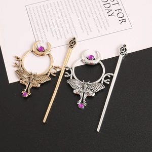 Haarnadel-Set mit Motte und Mond in Gold und Silber, verziert mit lila Steinen