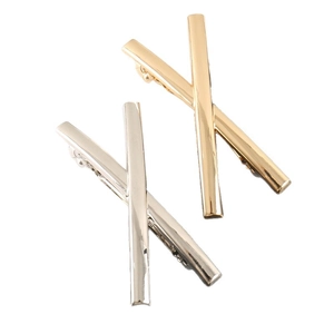 Pince à Cheveux Minimaliste en Métal en Forme de X pour Femmes Or Argent Alliage Croix Géométrique Accessoire de Coiffure Élégant
