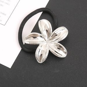 Elegant silver metal flower hair tie with high-elastic black rope for women
