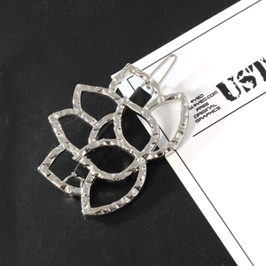 Silver hollow rose flower hair clip with hammered metal texture for women jewelry