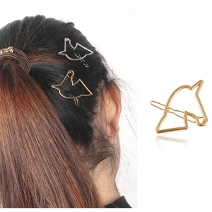 Fashion Alloy Hollow Unicorn Hairclip For Women Gold Silver Electroplated Geometric Animal Shape Metal Hair Clip Accessory