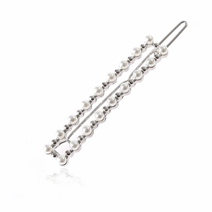 Barrette rectangulaire élégante avec double rangée de perles blanches sur base en métal argenté