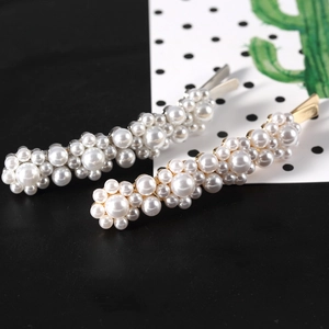 Elegant gold alloy hair clips with white faux pearls in two pieces for women