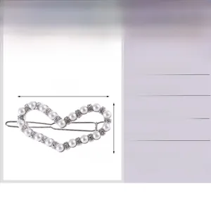 Tableau des tailles détaillé pour pince à cheveux cœur avec perles et strass 5.5cm