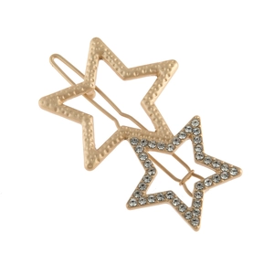 Pince à cheveux étoile dorée avec texture métallique et strass brillants tendance