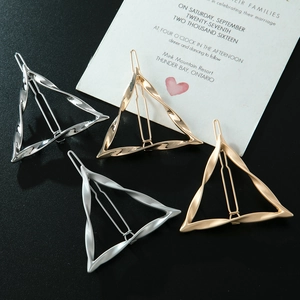 Set di fermagli per capelli a triangolo vuoto in oro e argento per accessori da donna