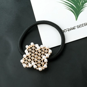 Eleganter elastischer Haargummi mit goldenem Blattnetz, weißen Perlen und funkelnden Steinen