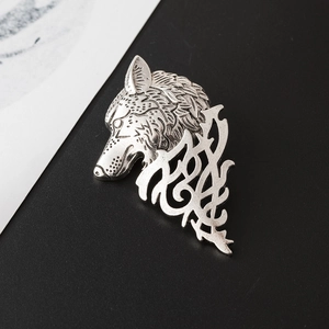 Antique silver wolf head brooch with engraved totem hollow design for men and women