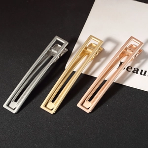 Lot de 3 pinces à cheveux minimalistes en métal doré, argenté et or rose avec découpe