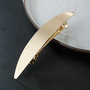 Polished gold alloy spring hair clip with brushed texture for women hair accessories