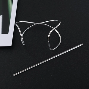 Pic à cheveux minimaliste en métal irrégulier avec ensemble d'accessoires évidés
