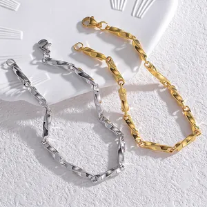 Bracelet chaîne torsadée minimaliste en acier inoxydable argent et or avec fermoir mousqueton