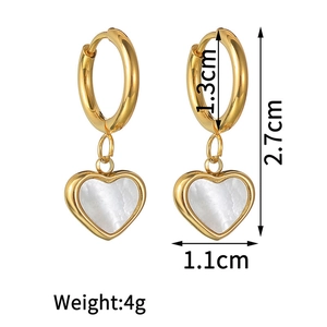 Detailed view of 18K gold heart earrings with dimensions showing 1.3cm hoop and 2.7cm height