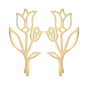 Eleganti orecchini a fiore di tulipano in oro 18K con design in metallo cavo su sfondo bianco