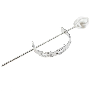 Silver hammered metal hair pin with a unique baroque pearl in a minimalist design
