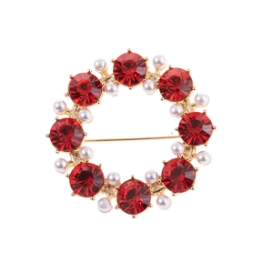 Elegant gold hollow wreath brooch with red rhinestones and pearls for women