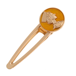 Vintage golden alligator hair clip with amber resin and Elizabeth II relief portrait