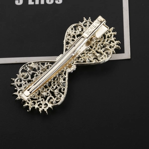 Elegant golden hollow butterfly hair clip with intricate patterns and Korea style