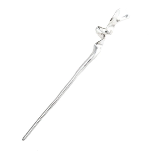 Minimalist silver wavy metal hair pin with mirror finish for elegant Chinese style updos